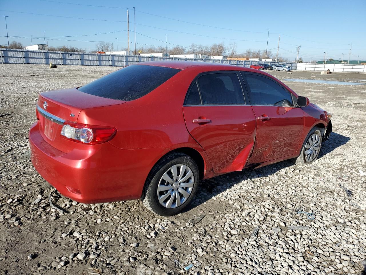 2013 TOYOTA COROLLA BA - Фото 3