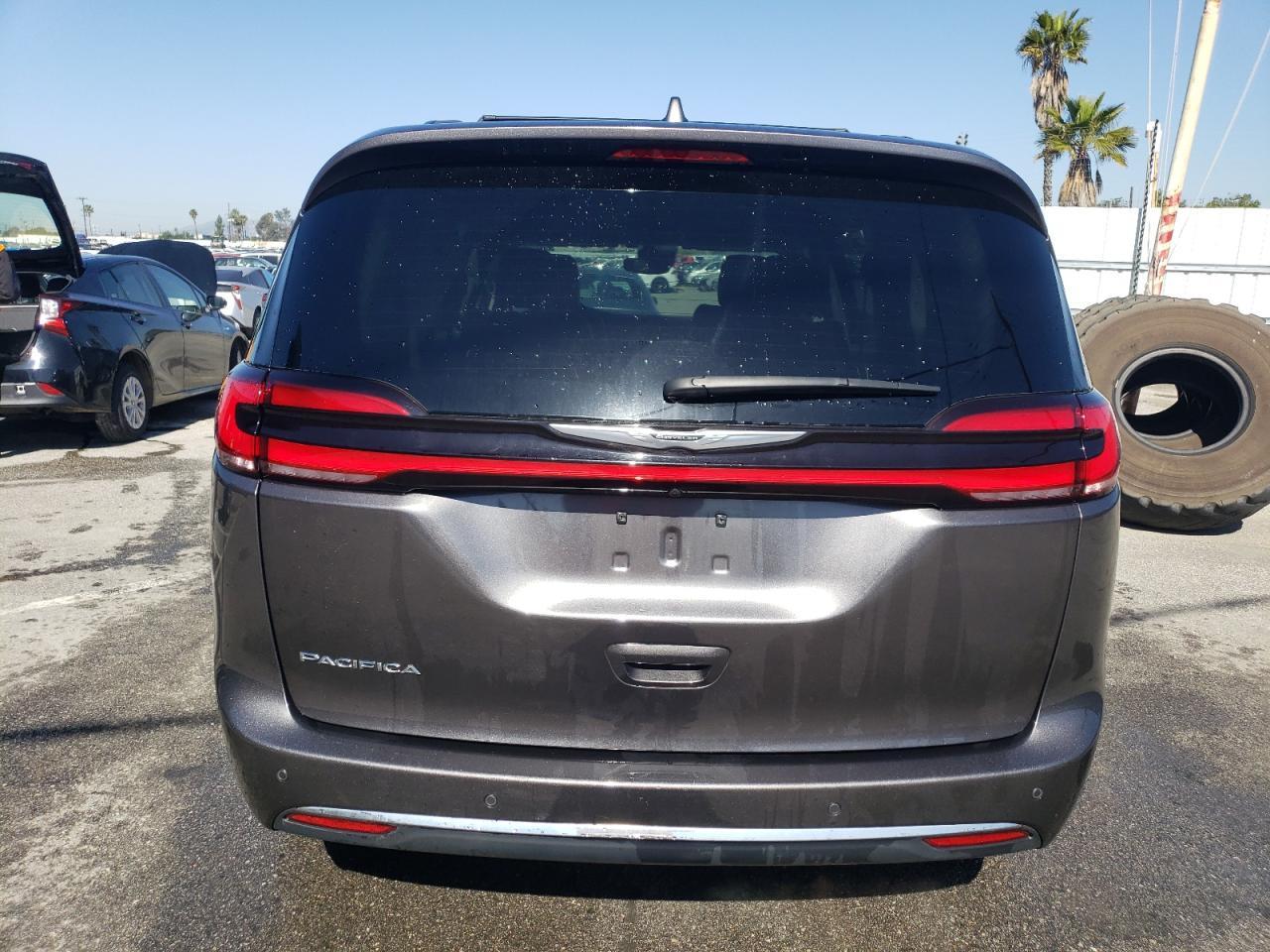 2022 CHRYSLER PACIFICA T - Image 6