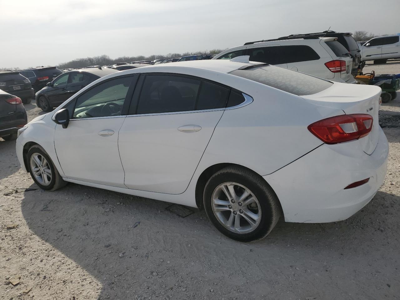 2017 CHEVROLET CRUZE LT - Image 2