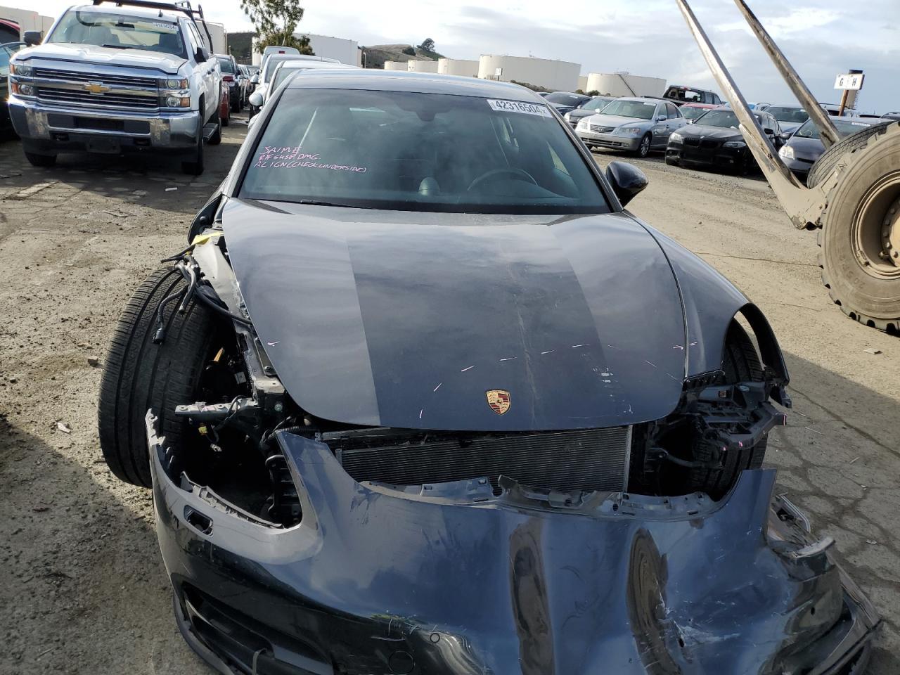 2018 PORSCHE PANAMERA 4 - Фото 5
