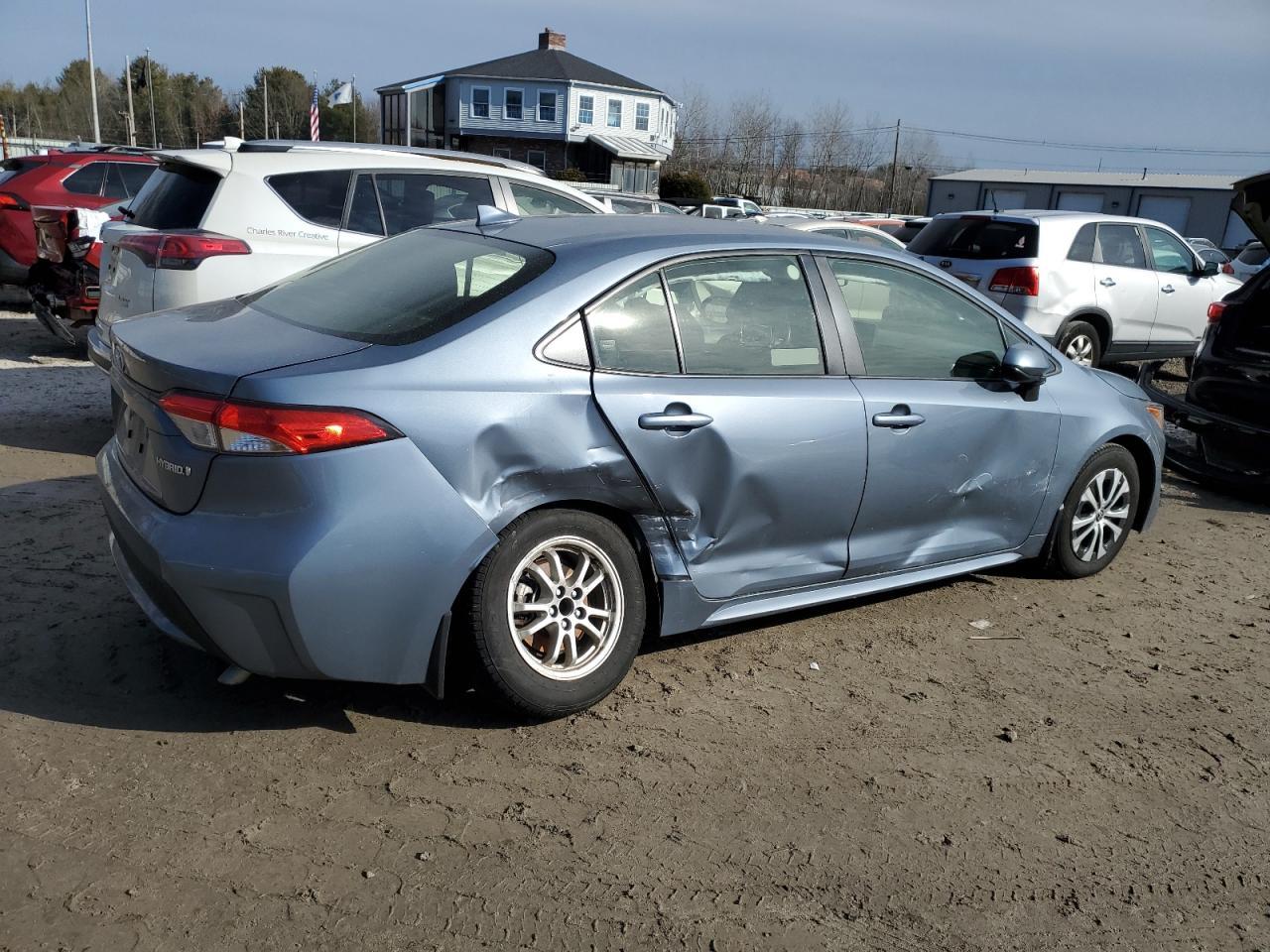 2022 TOYOTA COROLLA LE - Фото 3