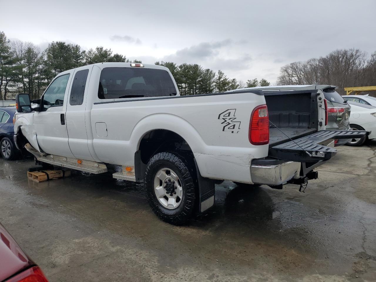 2012 FORD F250 SUPER - Image 2