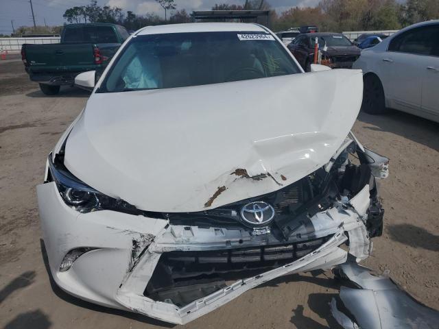 2016 Toyota Camry Le - Фото 5