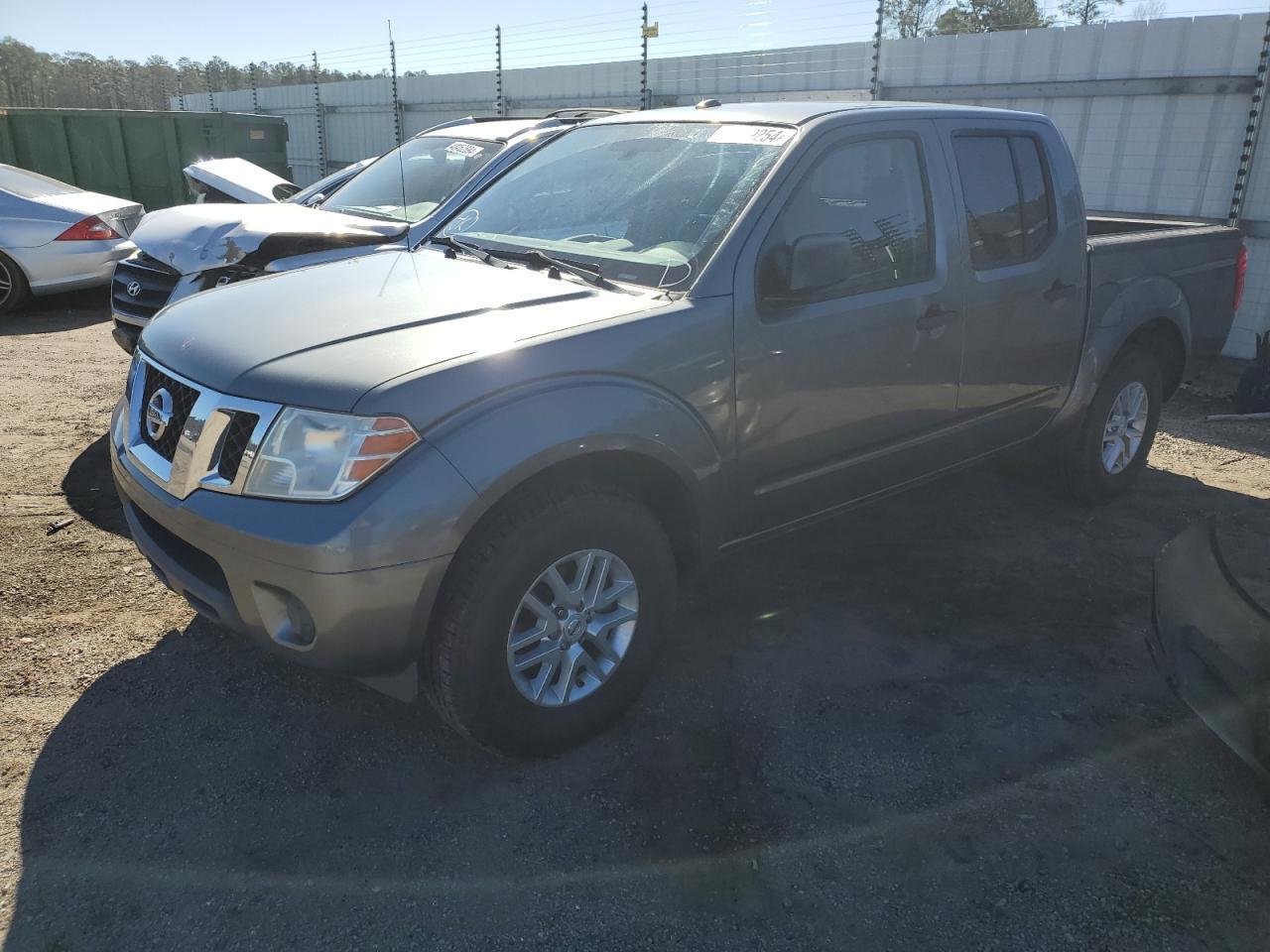2016 NISSAN FRONTIER S