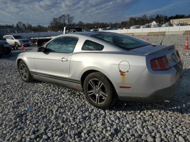 2010 Ford Mustang - Фото 2