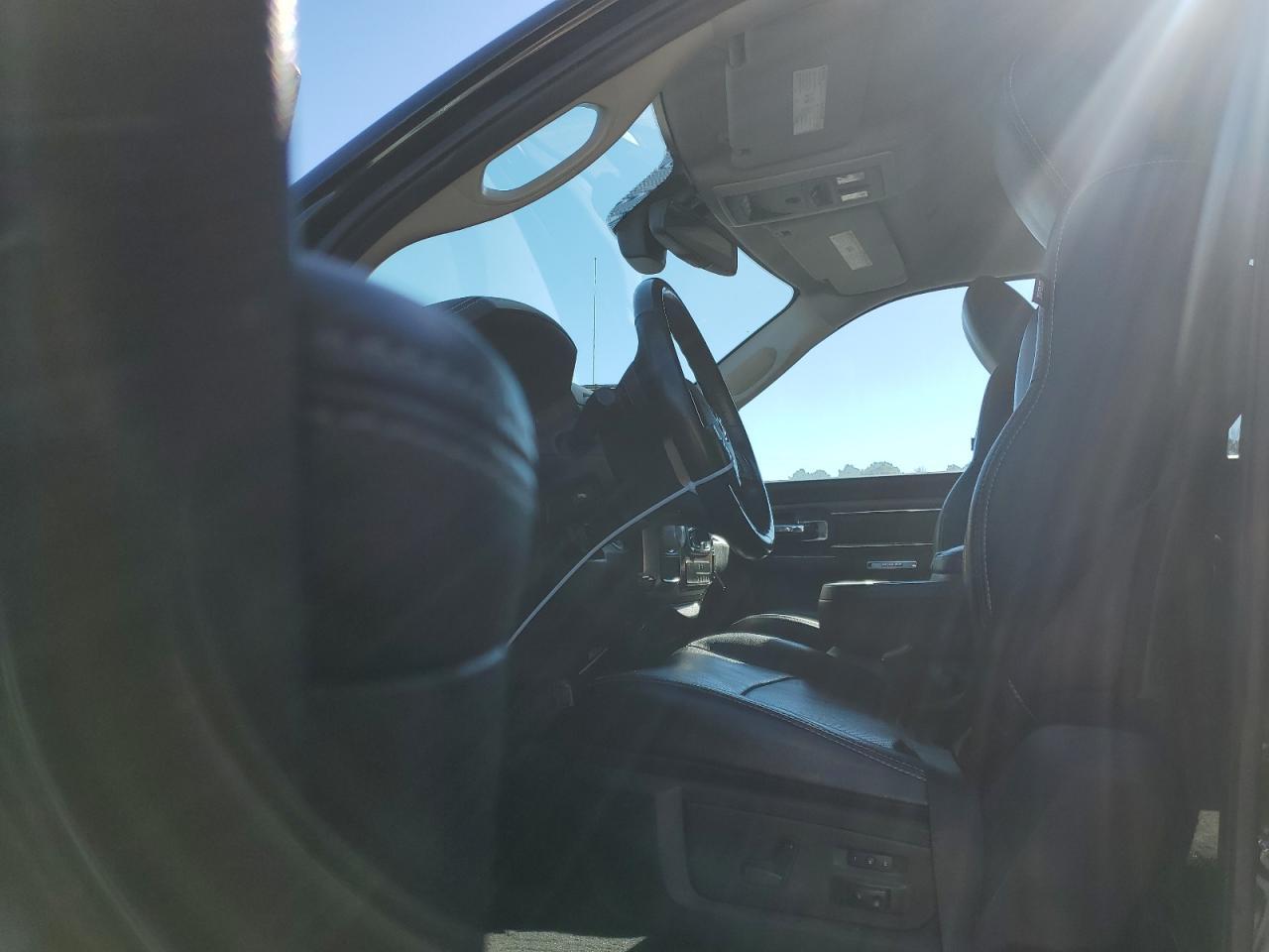 2017 RAM 1500 LARAM - Image 7