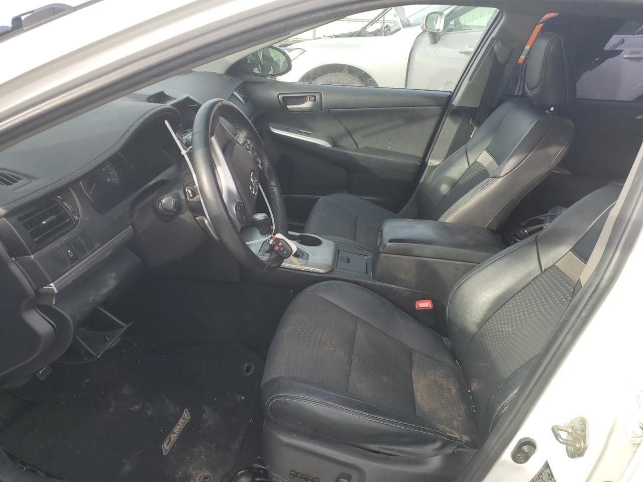 2014 TOYOTA CAMRY L - Image 7