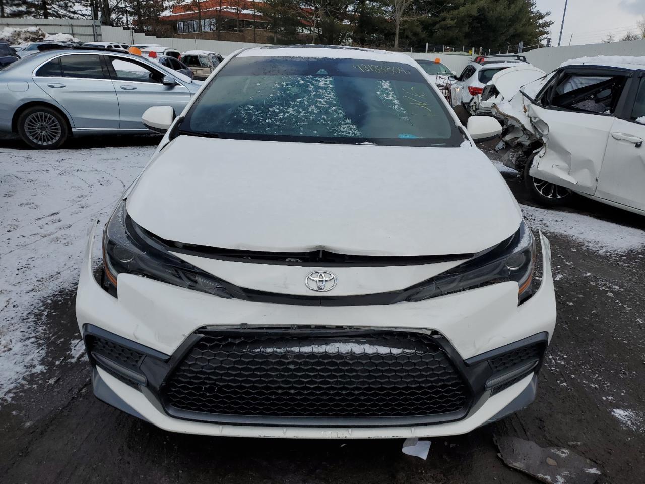2020 TOYOTA COROLLA SE - Фото 5
