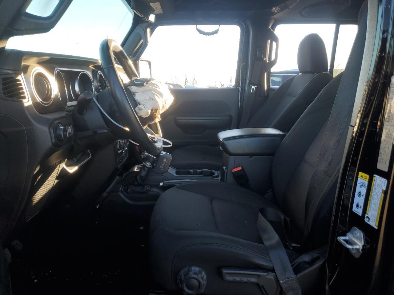 2019 JEEP WRANGLER U - Фото 7