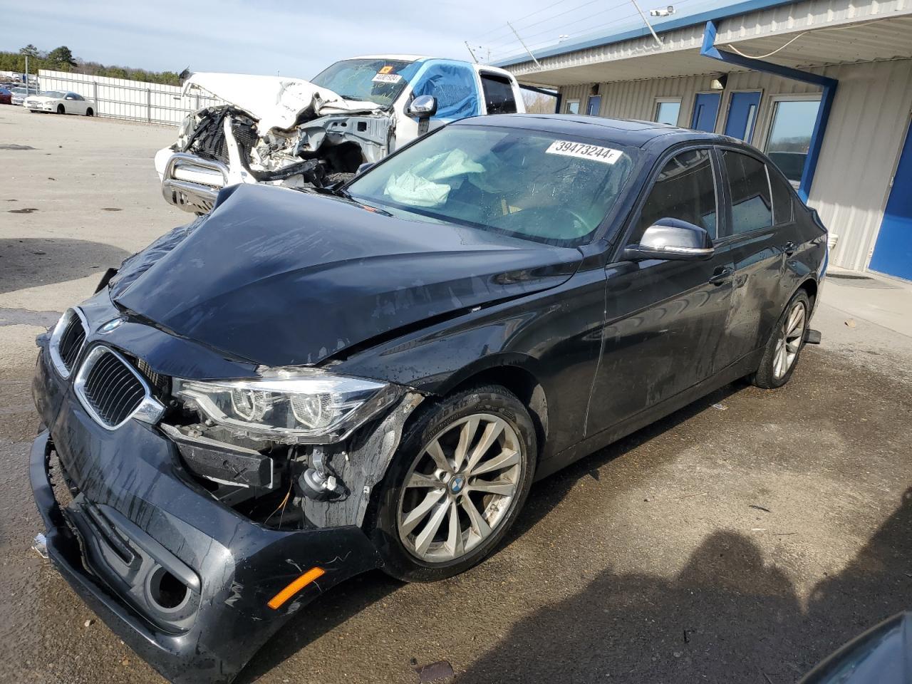 2018 BMW 320 I car image