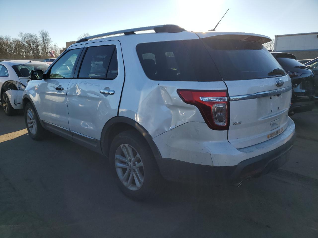 2013 FORD EXPLORER X - Фото 2