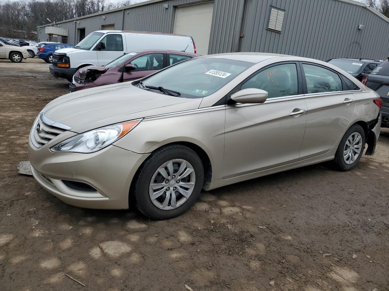 2011 HYUNDAI SONATA GLS