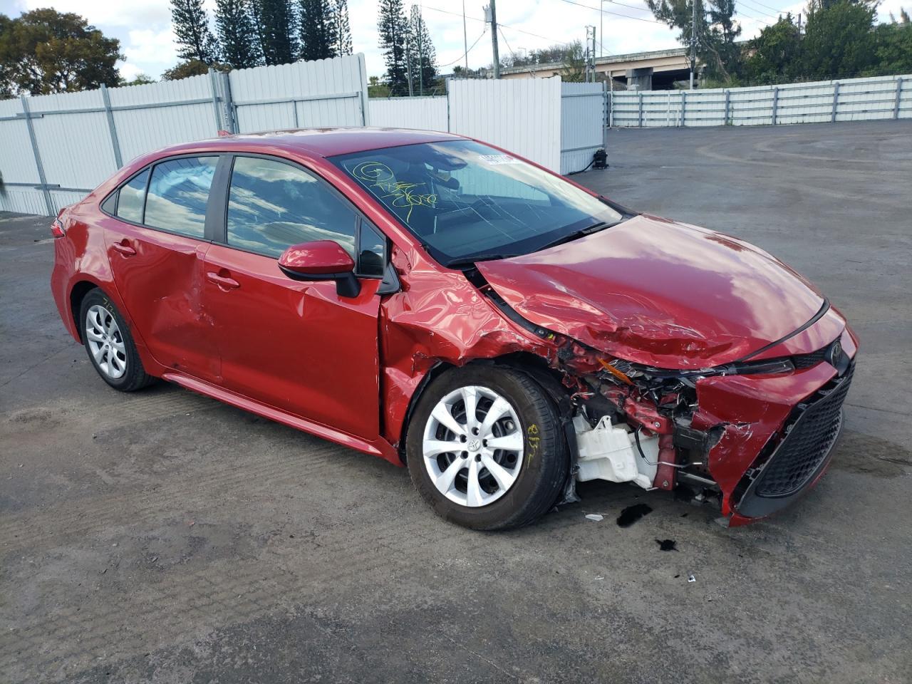 2021 TOYOTA COROLLA LE - Фото 4