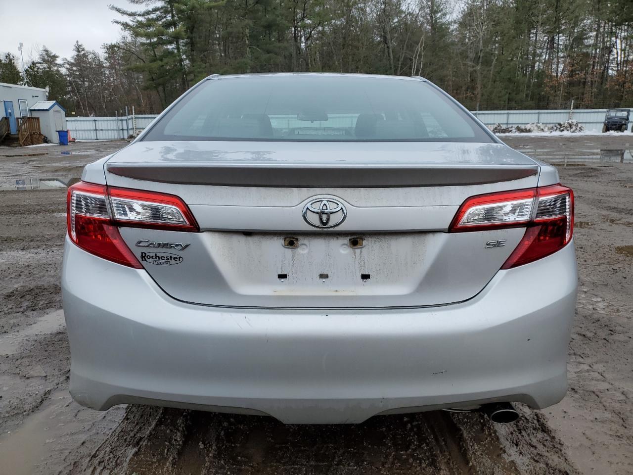 2014 TOYOTA CAMRY L - Фото 6