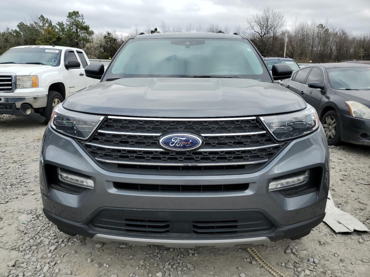 2023 FORD EXPLORER X - Image 5