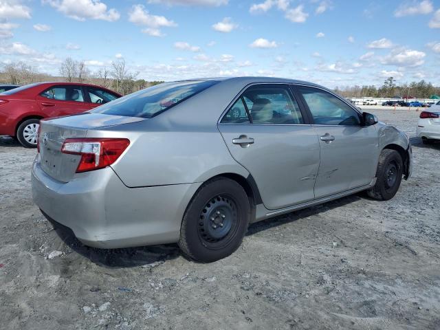2014 Toyota Camry L - Фото 3