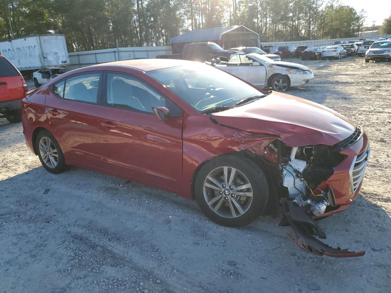 2018 HYUNDAI ELANTRA SE - Фото 4