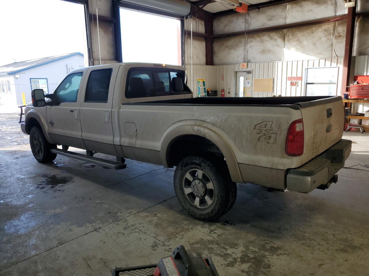 2011 FORD F350 SUPER - Image 2