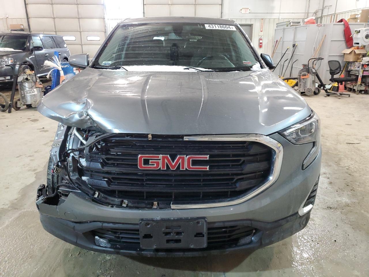 2018 GMC TERRAIN SL - Фото 5