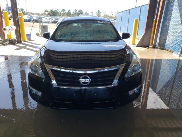 2015 Nissan Altima 2.5 - Image 5