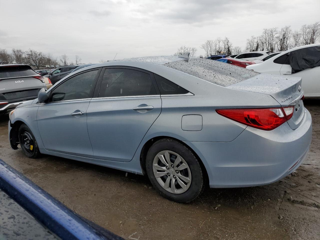 2011 HYUNDAI SONATA GLS - Image 2