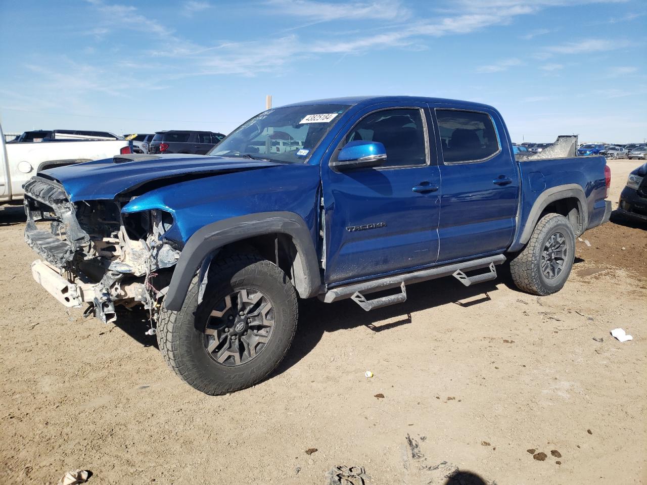 2017 TOYOTA TACOMA DOU