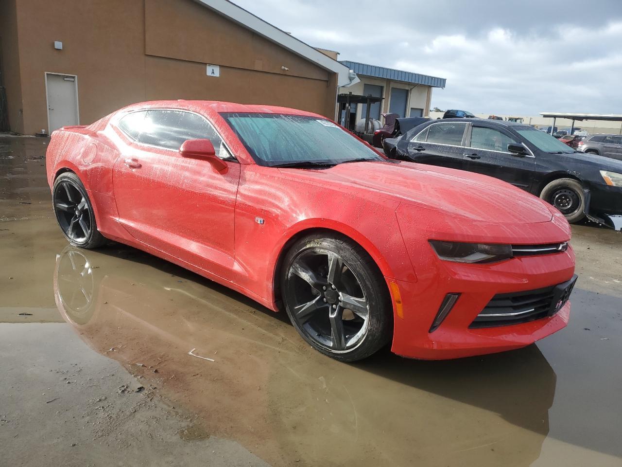 2018 CHEVROLET CAMARO LT - Image 4