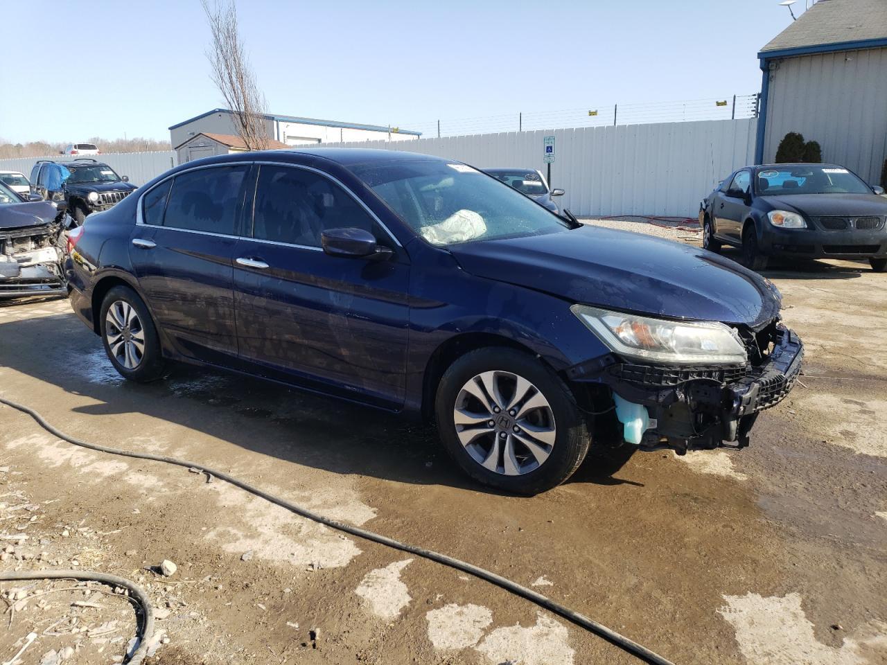 2014 HONDA ACCORD LX - Image 4