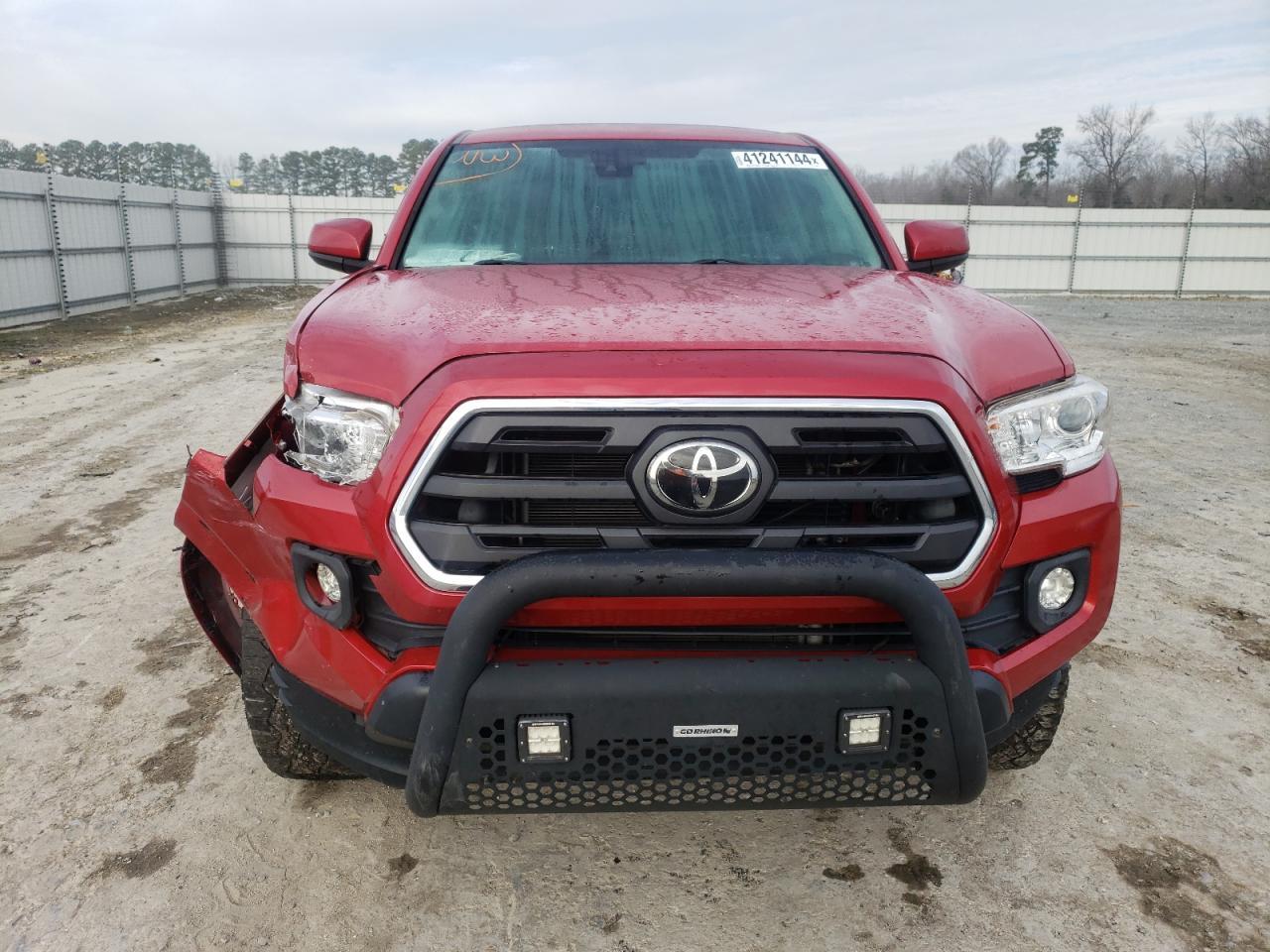 2019 TOYOTA TACOMA DOU - Фото 5