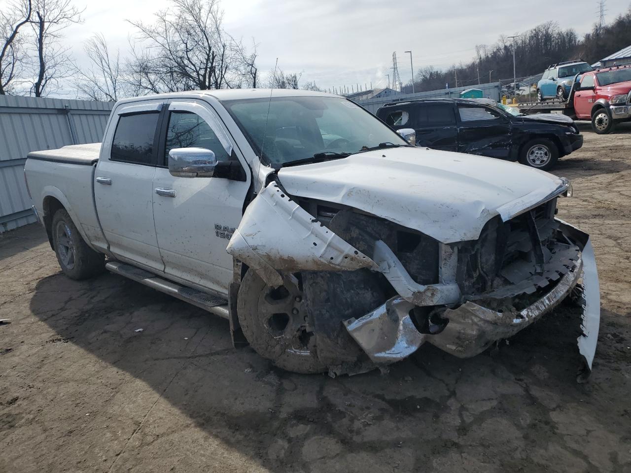 2017 RAM 1500 LARAM - Image 4