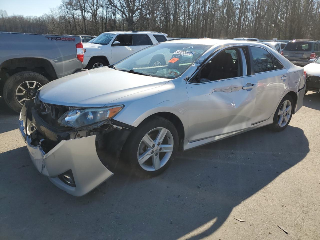 2014 TOYOTA CAMRY L