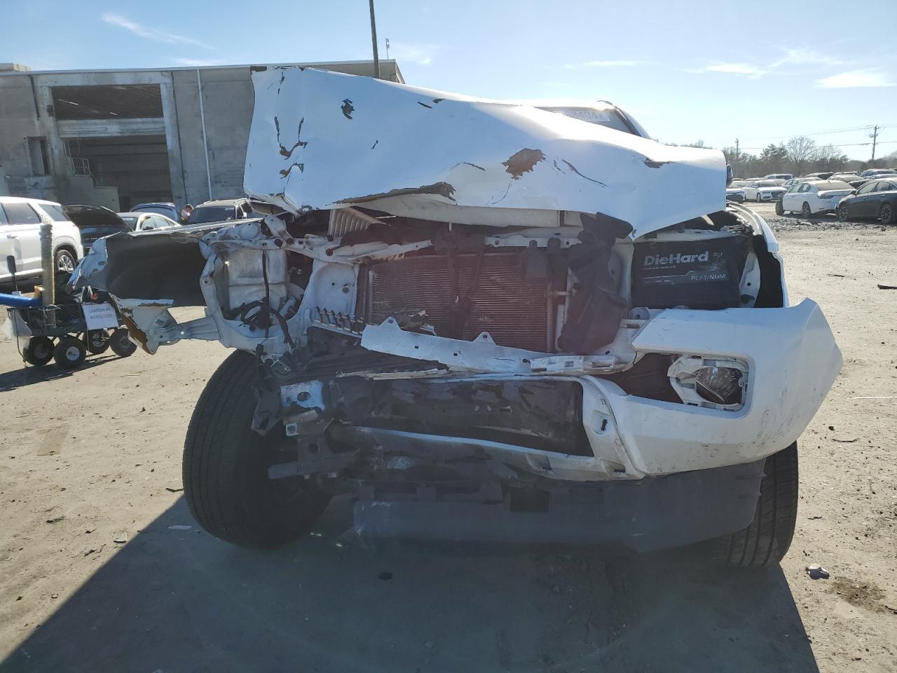2016 TOYOTA TACOMA DOU - Фото 5