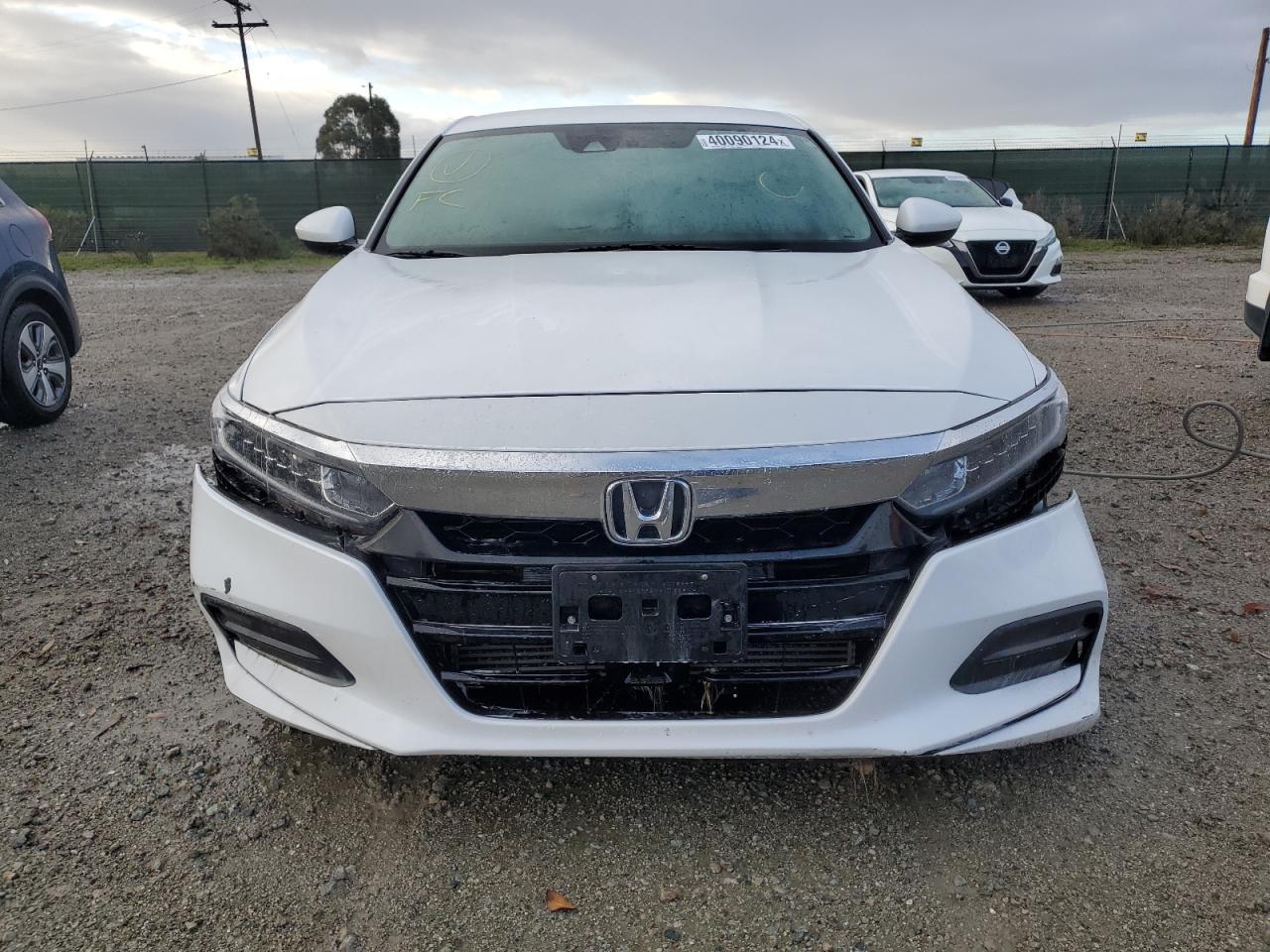 2018 HONDA ACCORD LX - Фото 5