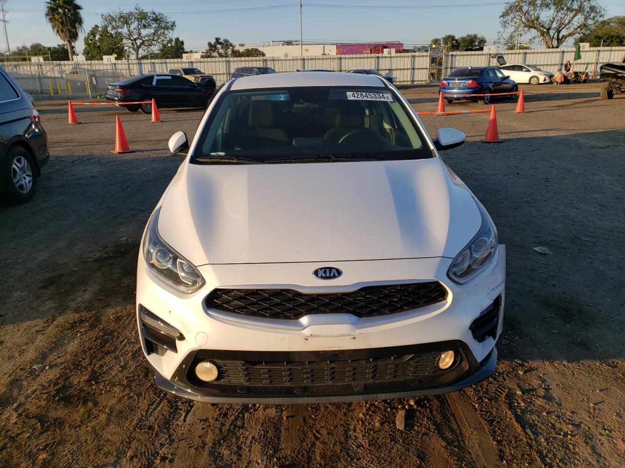 2021 KIA FORTE FE - Фото 5