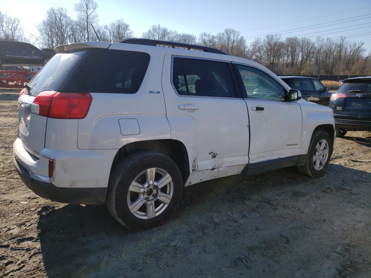2016 GMC TERRAIN SL - Image 3