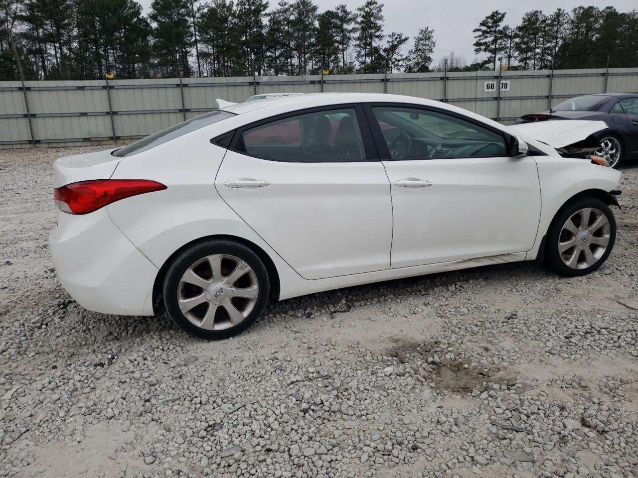 2011 HYUNDAI ELANTRA GL - Image 3
