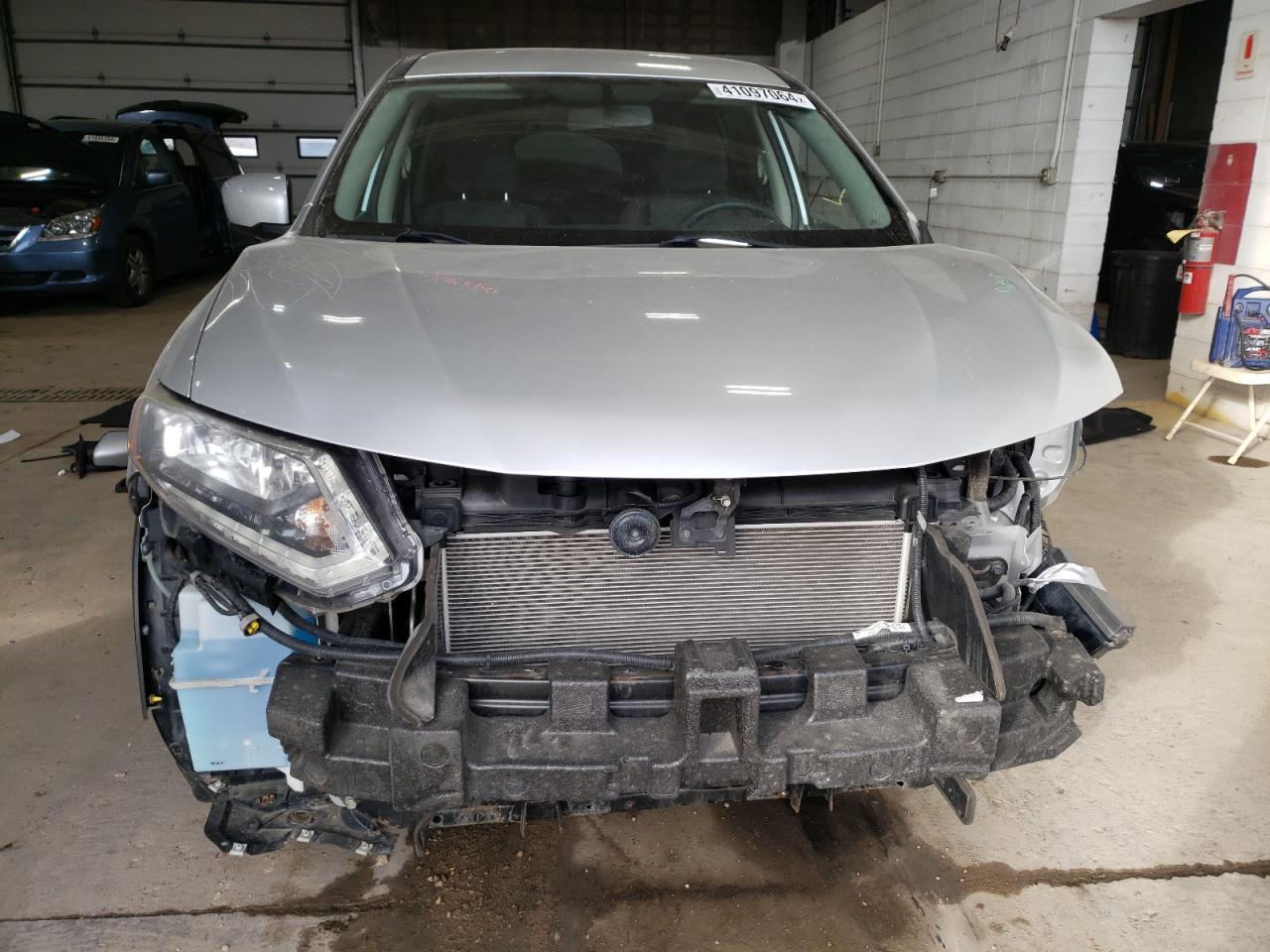 2016 NISSAN ROGUE S - Image 5