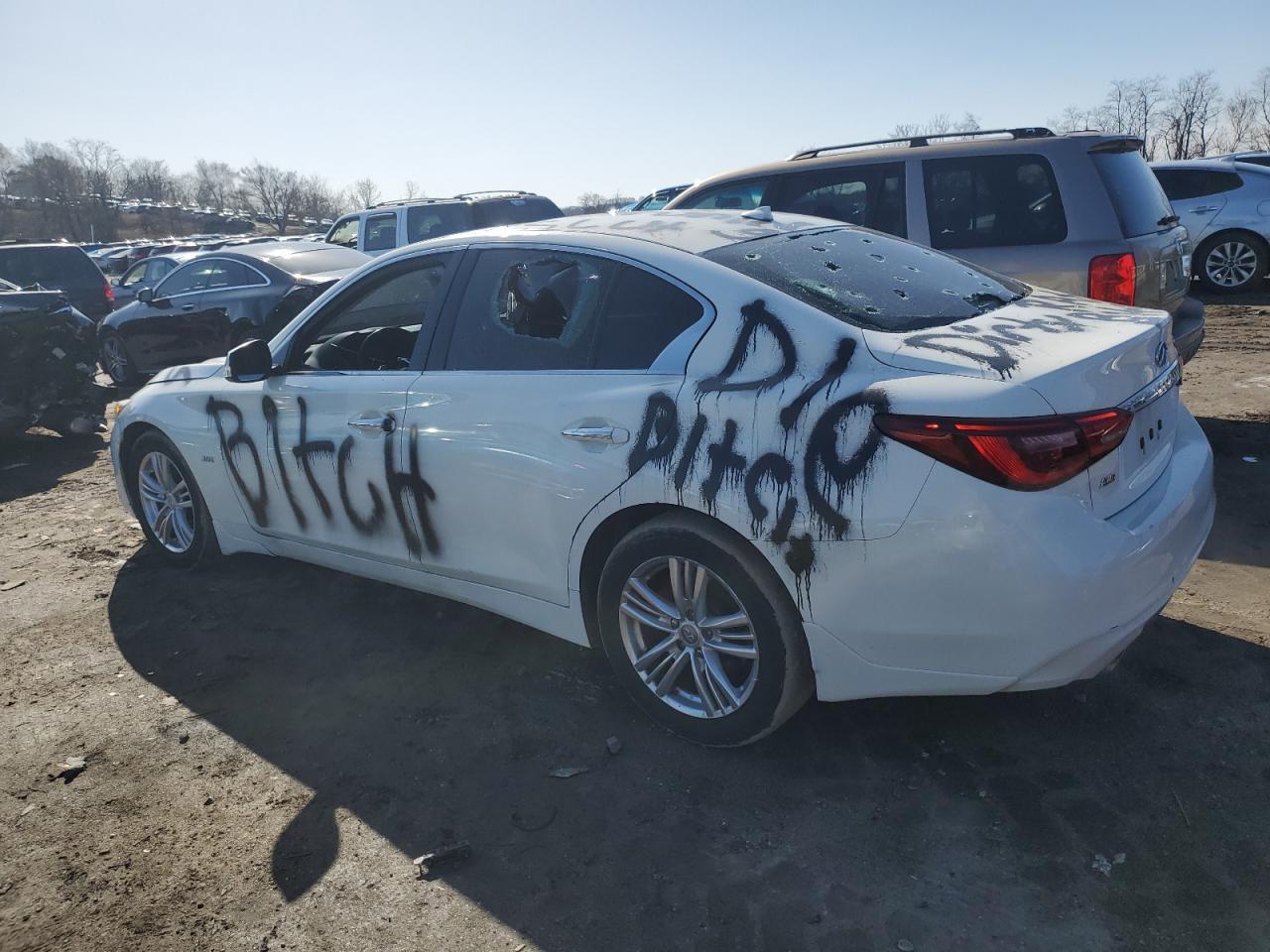 2018 INFINITI Q50 LUXE - Image 2