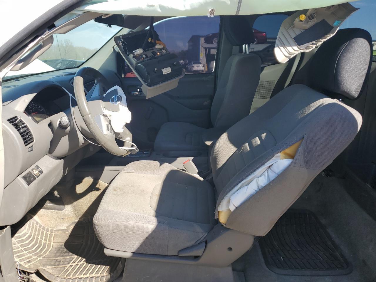 2016 NISSAN FRONTIER S - Фото 7