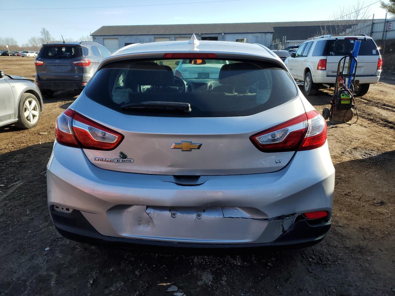 2017 CHEVROLET CRUZE LT - Image 6