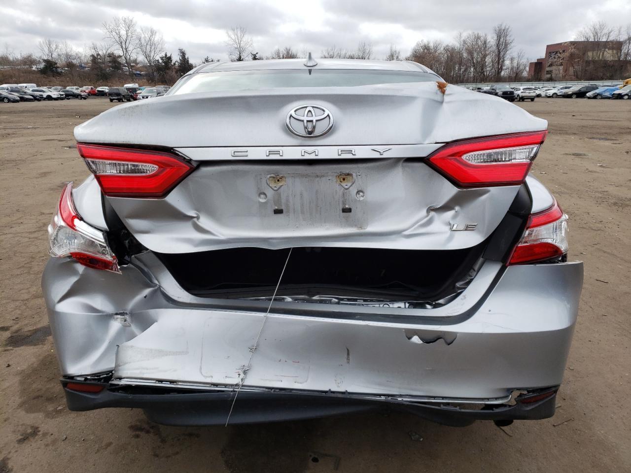 2019 TOYOTA CAMRY L - Image 6