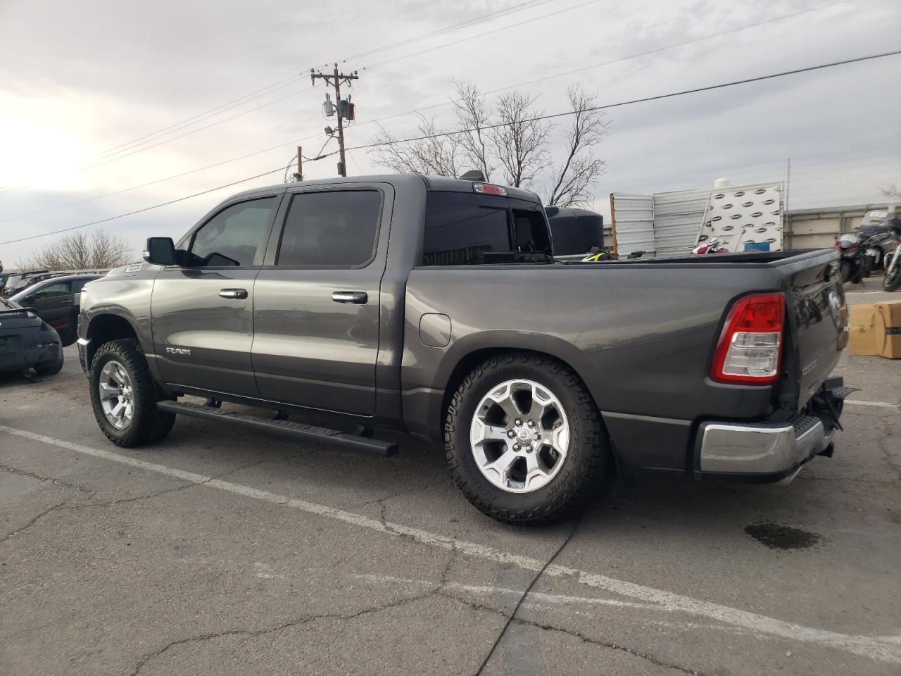 2019 RAM 1500 BIG H - Фото 2