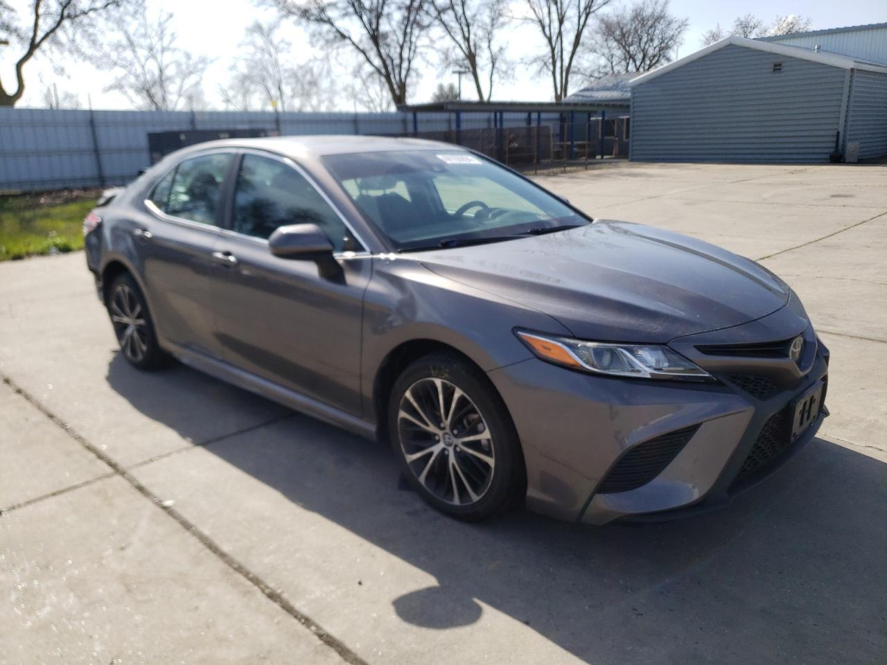 2019 TOYOTA CAMRY L - Image 4
