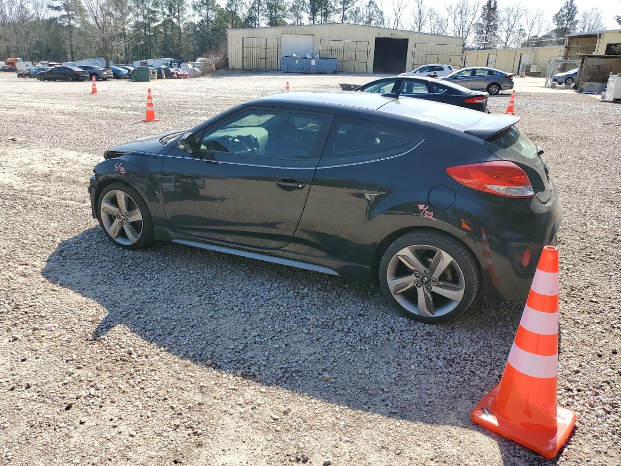 2013 HYUNDAI VELOSTER T - Фото 2