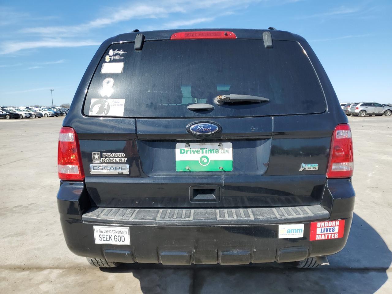 2012 FORD ESCAPE XLT - Image 6