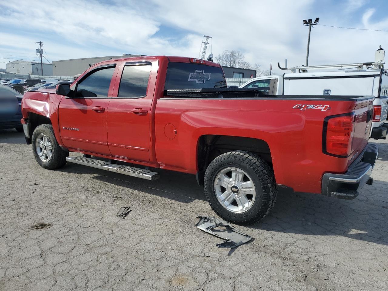 2015 CHEVROLET SILVERADO - Фото 2