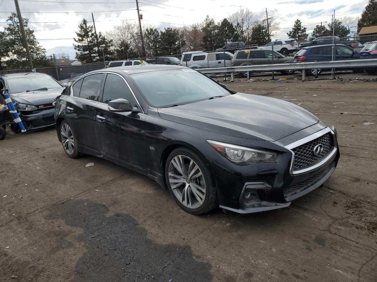 2018 INFINITI Q50 LUXE - Фото 4