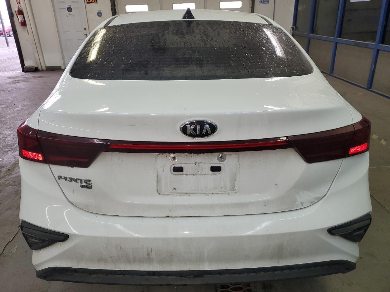 2020 KIA FORTE FE - Image 6