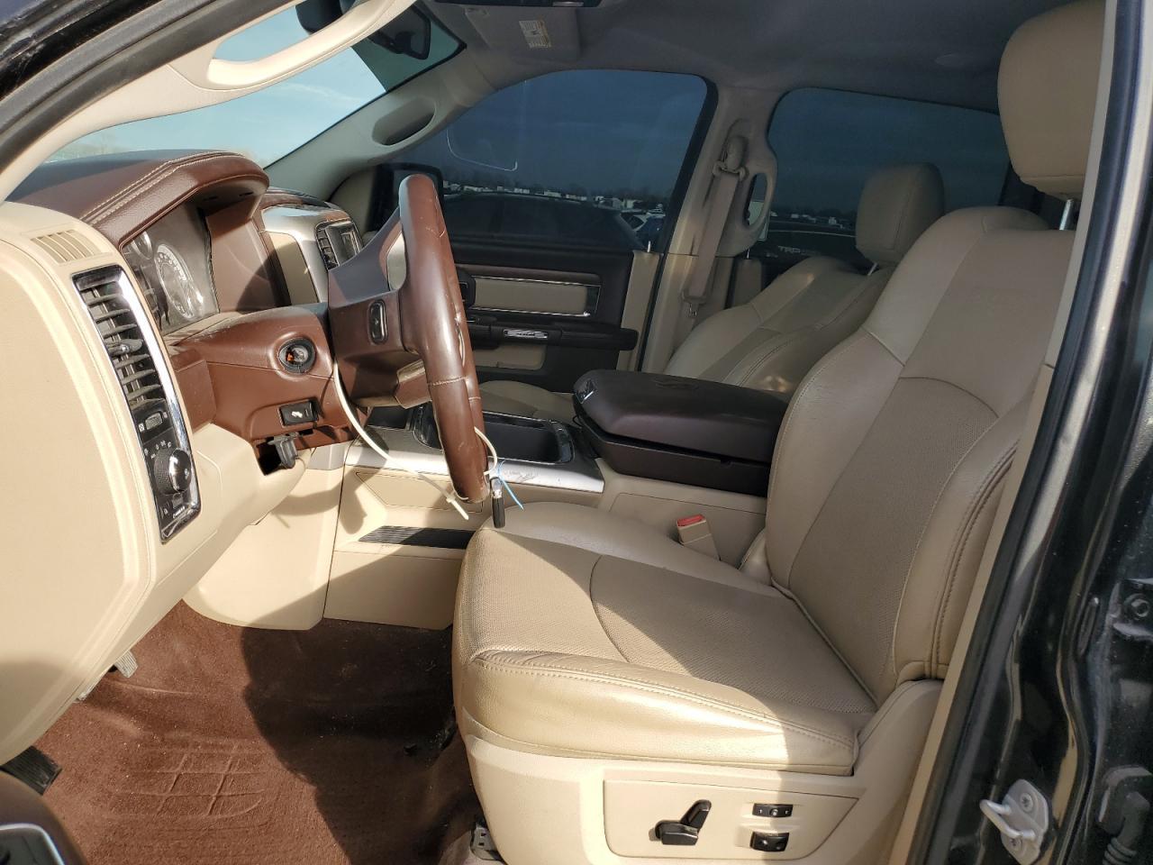 2017 RAM 1500 LARAM - Image 7
