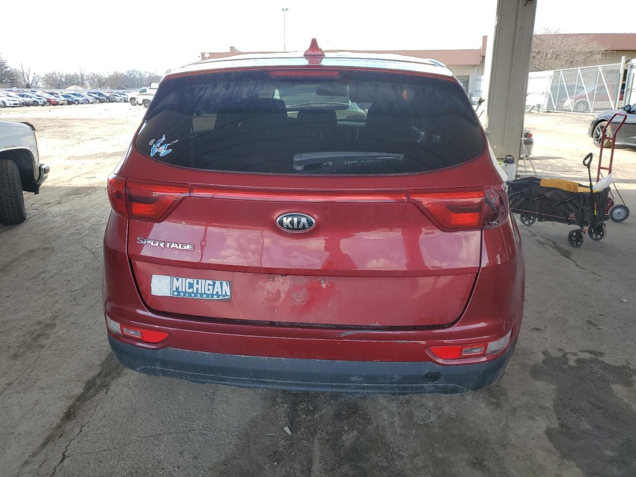 2017 KIA SPORTAGE L - Image 6